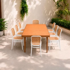 Kit 8 Cadeiras Roma em Polipropileno para Sala de Jantar e Cozinha Design Moderno Branca Suporta até 120kg