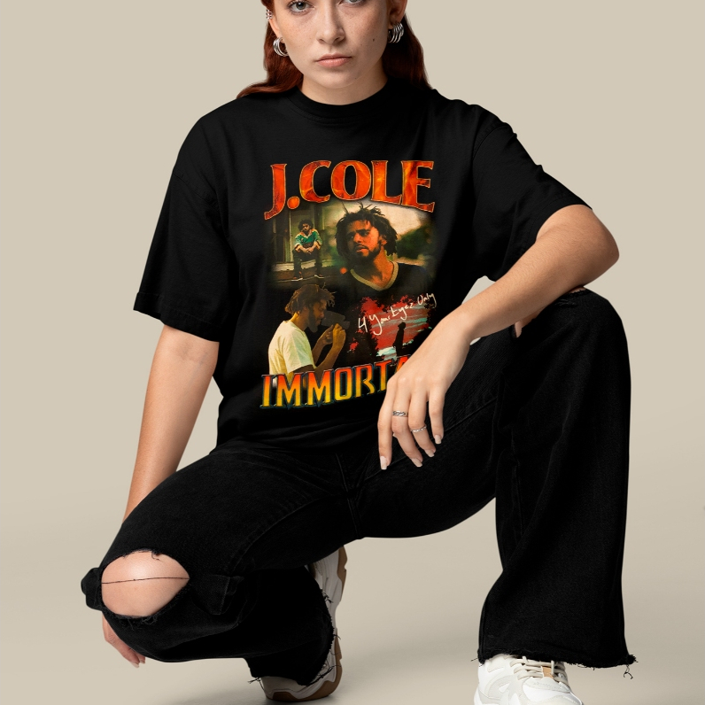 Camiseta Oversized J Cole Estampada Streetwear Moda Urbana Casual Confortável Estilo Jovem Moderno Tendência Unissex