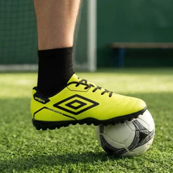 Chuteira Society Masculino Umbro Manchester Original Chuteira Futebol de Society Campo Sintético