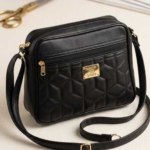 - Bolsa Preta com Alça Ajustável e Zíper Dourado em Oferta na Shopee