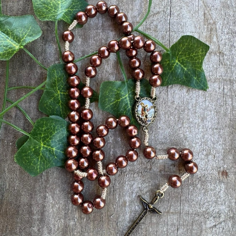 Terço São Miguel Arcanjo Quaresma Cruz Bronze Medalha Resinada em Oferta na Shopee