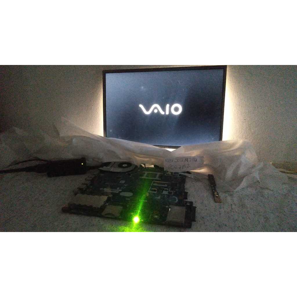 Placa Notebook Sony Vaio pcg 7142, usada ligando gerando imagem ok sony