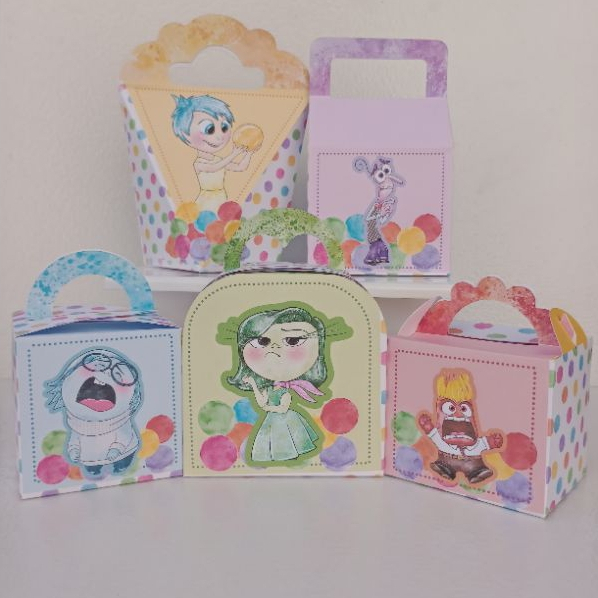 kit festa divertidamente personalizados/PEGUE E MONTE/LEMBRANCINHAS DE ANIVERSARIO DIVERTIDAMENTE/PERSONALIZADOS DIVERTI