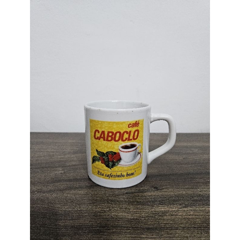 Caneca em Porcelana Pozzani