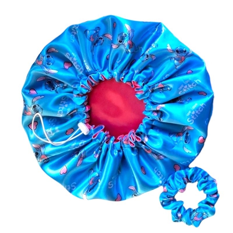 Touca Cetim Stitch+Scrunchie Xuxinha  de Brinde Estampas Personagem Anti-frizz  todos tipos de cabelos