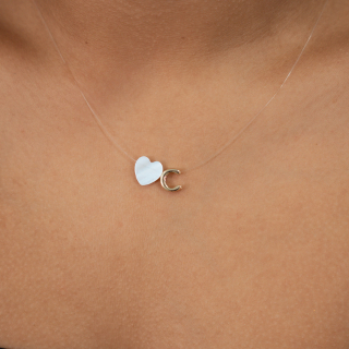 Colar Feminino Inicial Letra Nylon Com Coração De Madre Perola Banhada a ouro 18K — imagem 2 de 2