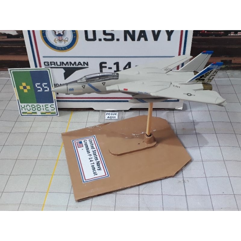 Grumman F-14 Tomcat "VF-143" / "Pukin Dogs" Avião Miniatura Escala 1:150 (leia o anúncio)