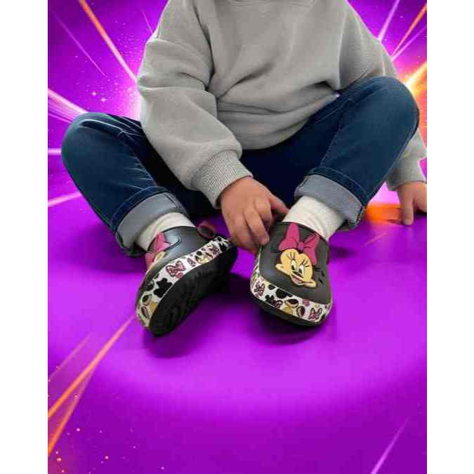 Sandália Babuche Infantil – Temas Variados, Seguro e Confortável para os Pequenos | ATT Variedades