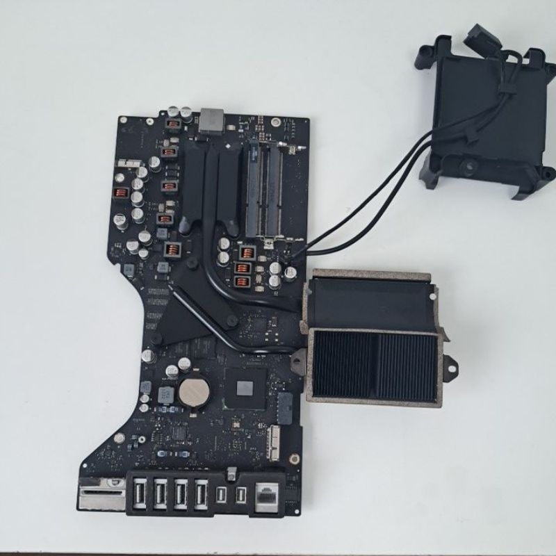 Placa mae Imac A1418 Ano 2012 820--3302A com Processador i5  e Dissipador