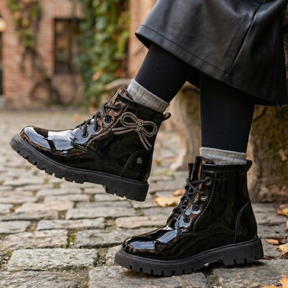 Bota Coturno Infantil Feminina Verniz Laço Strass Tratorada Cadarço Blogueirinha Menina Fashion