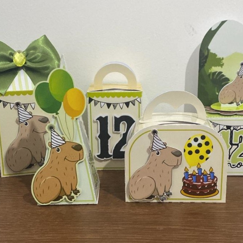 PEGUE E MONTE|Kit Festa Personalizado| CAPIVARA | Caixinhas Lembrancinha para Aniversário - SEMIMONTADAS