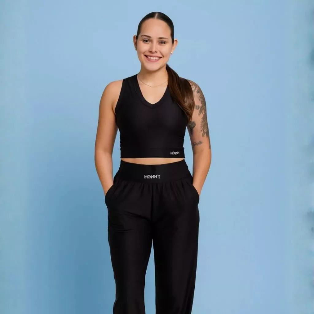 Conjunto Feminino Canelado Top Cropped Calça Pantalona Fitness Dia a Dia Estiloso Confortável — imagem 1