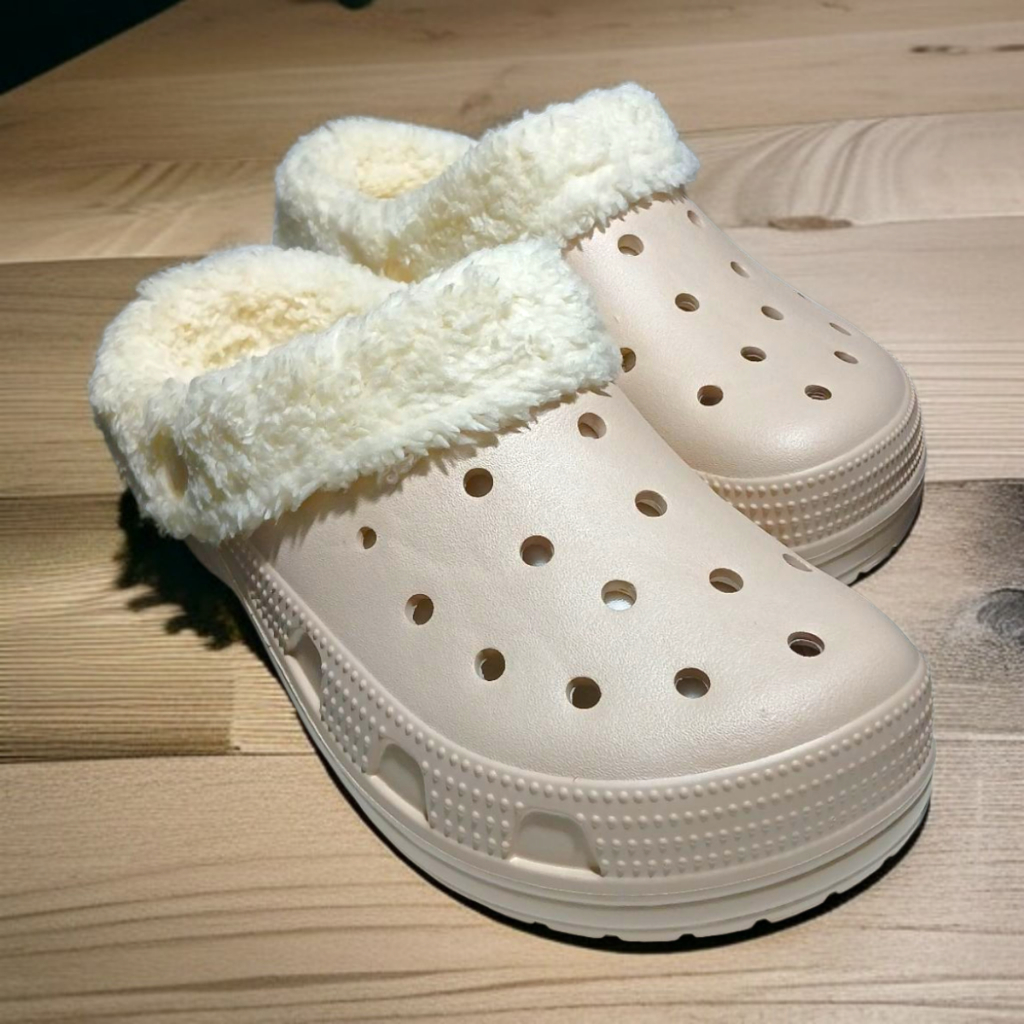 Pantufa Feminina Sandália Babuche com Tecido Pelúcia Confortável para Aquecer os pés