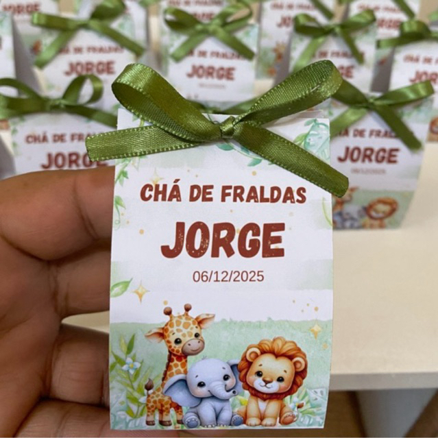 Vela Leãozinho Safari Personalizada com Nome | Lembrancinha Chá de Bebê, Maternidade e Aniversário