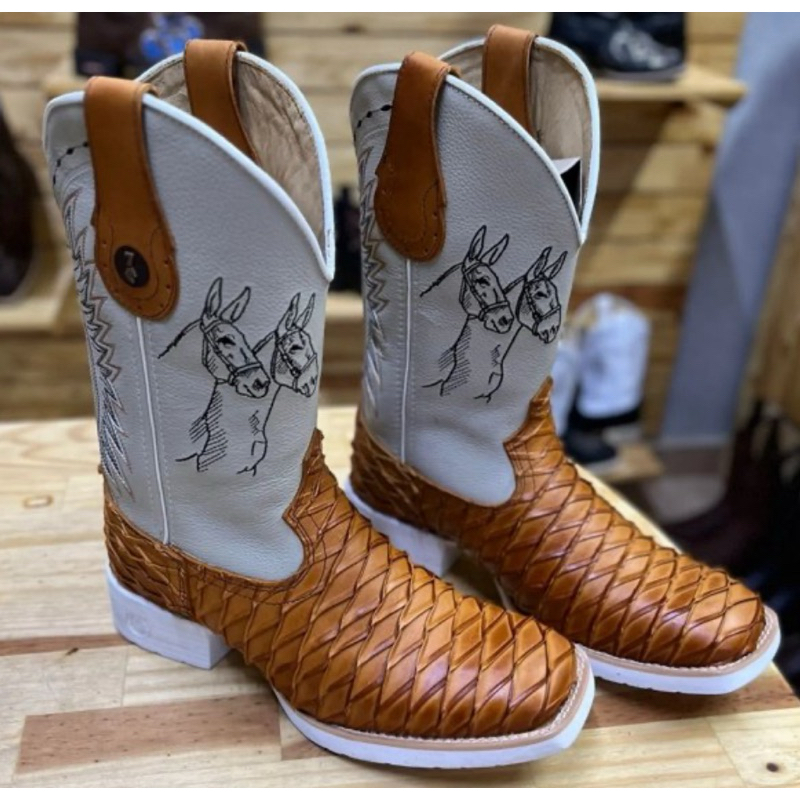 BOTA TEXANA MASCULINA COURO LEGÍTIMO ARAMADO BORDADO MULAS SOLADO BRANCO