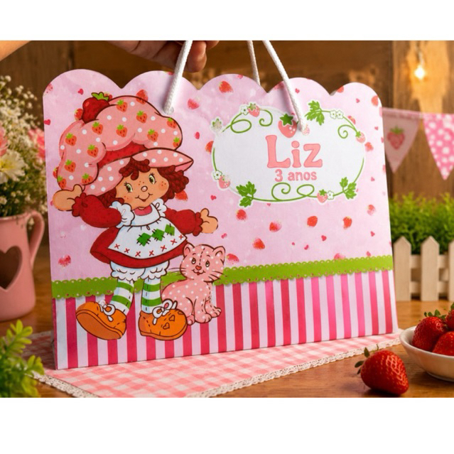 Sacolinha Personalizada Moranguinho Clássica | Lembrancinha Infantil | Nome e Idade Personalizados