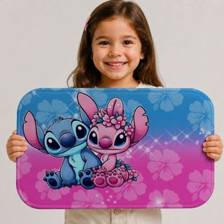 Tapete Lilo e Stitch Infantil 60x40 Premium Antiderrapante Confortável Aveludado Resistente TAP0037.