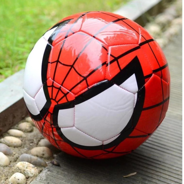 Bola de Futebol Spider-Man Homem-Aranha Oficial Tam 5 - PVC Premium Resistente para Grama, Campo e Lazer Infantil