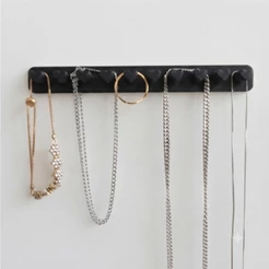 Organizador de joias em formato de coração, suporte de parede para joias, porta-colares e pulseiras com gancho.