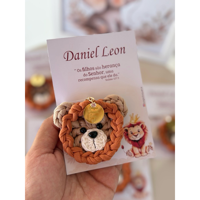 Lembrancinha maternidade aniversário chaveiro Leãozinhos Safari personalizado com o nome