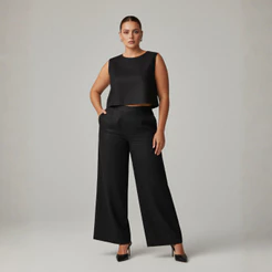 Conjunto Feminino Plus Size em Tecido Linho Premium Calça Pantalona Blusa Regata G1 G2 G3