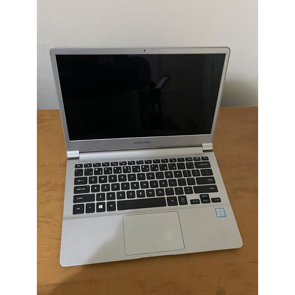 Notebook Samsung I7-7500u 8gb Ram Ssd 256gb Leia Descricao (Usado)