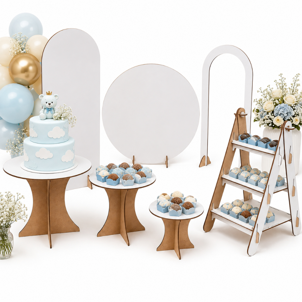 Kit Festa Completo 7 Peças Boleira Redonda + Escadinhas Expositora e Painéis Decorativos Mdf Branco