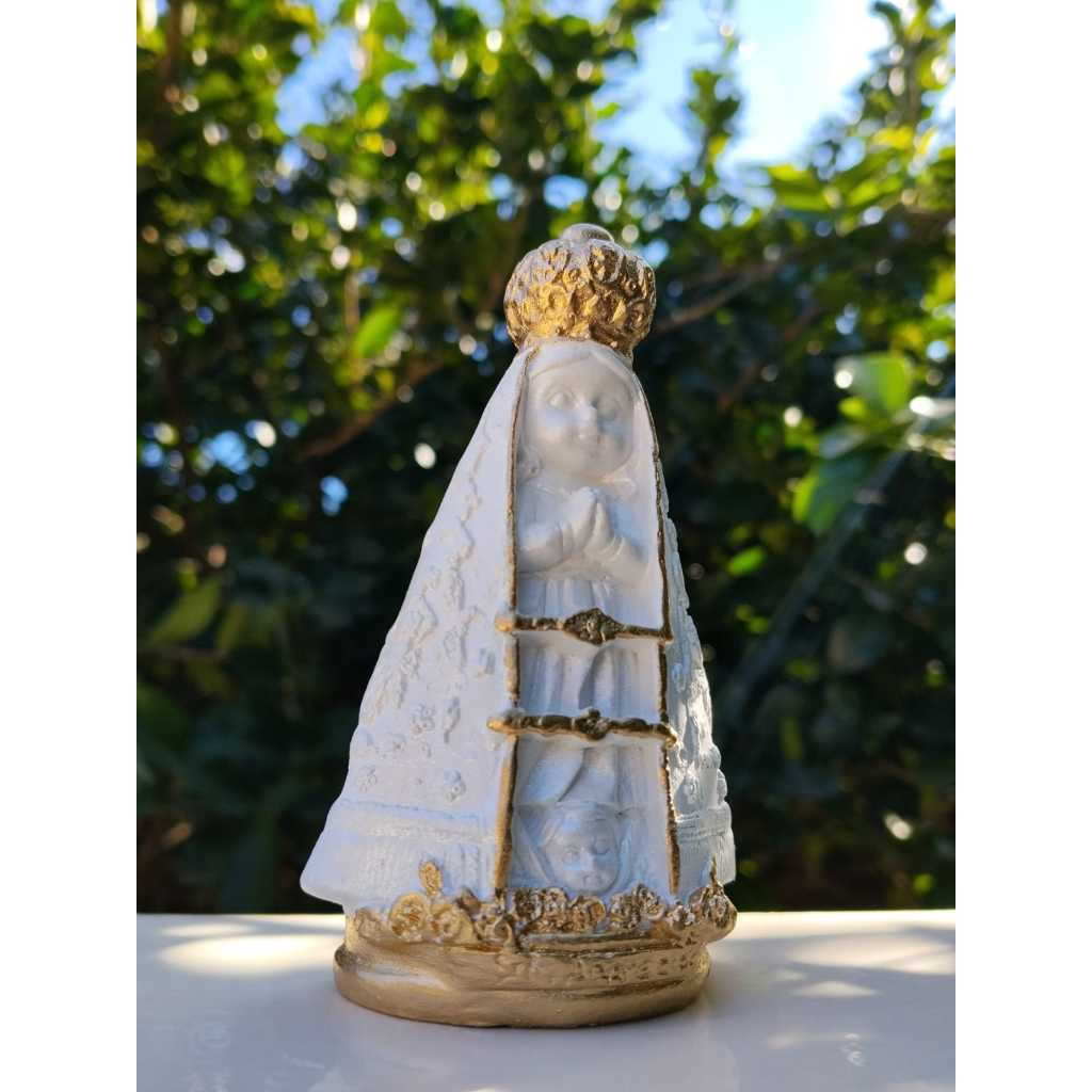 Nossa Senhora  Aparecida Baby 10 cm branco perolado gesso, lembrançinha ,batizado ,casamento,crima e formatura presente.