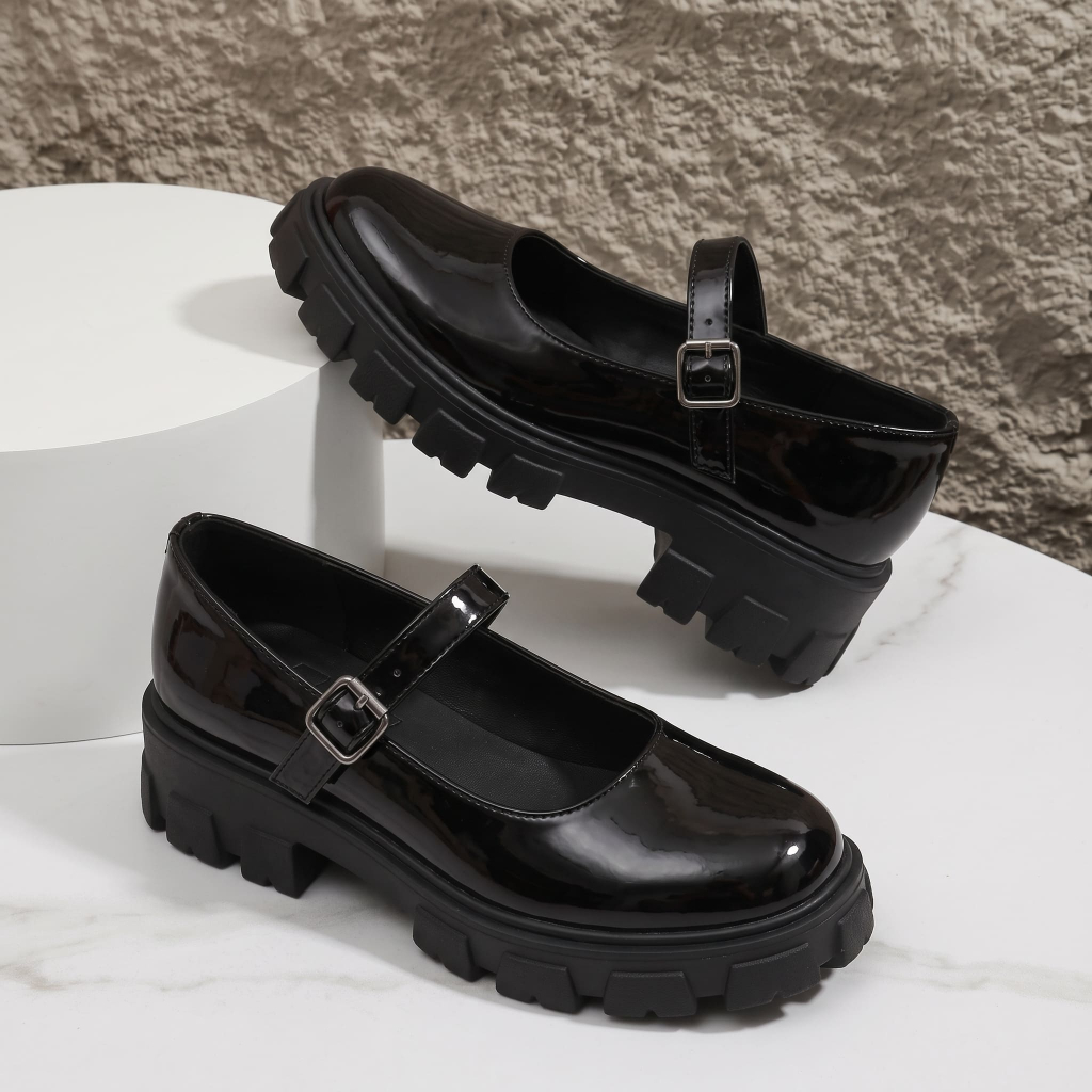 Sapato Feminino Mary Jane Tratorado Fivela Ajustável Estiloso Confortável Lançamento Black Gótica