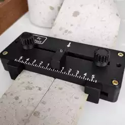 Cortador manual de Fitas de Borda para fitas de 1,9cm á 11,5cm de largura - Marcenaria sob medida