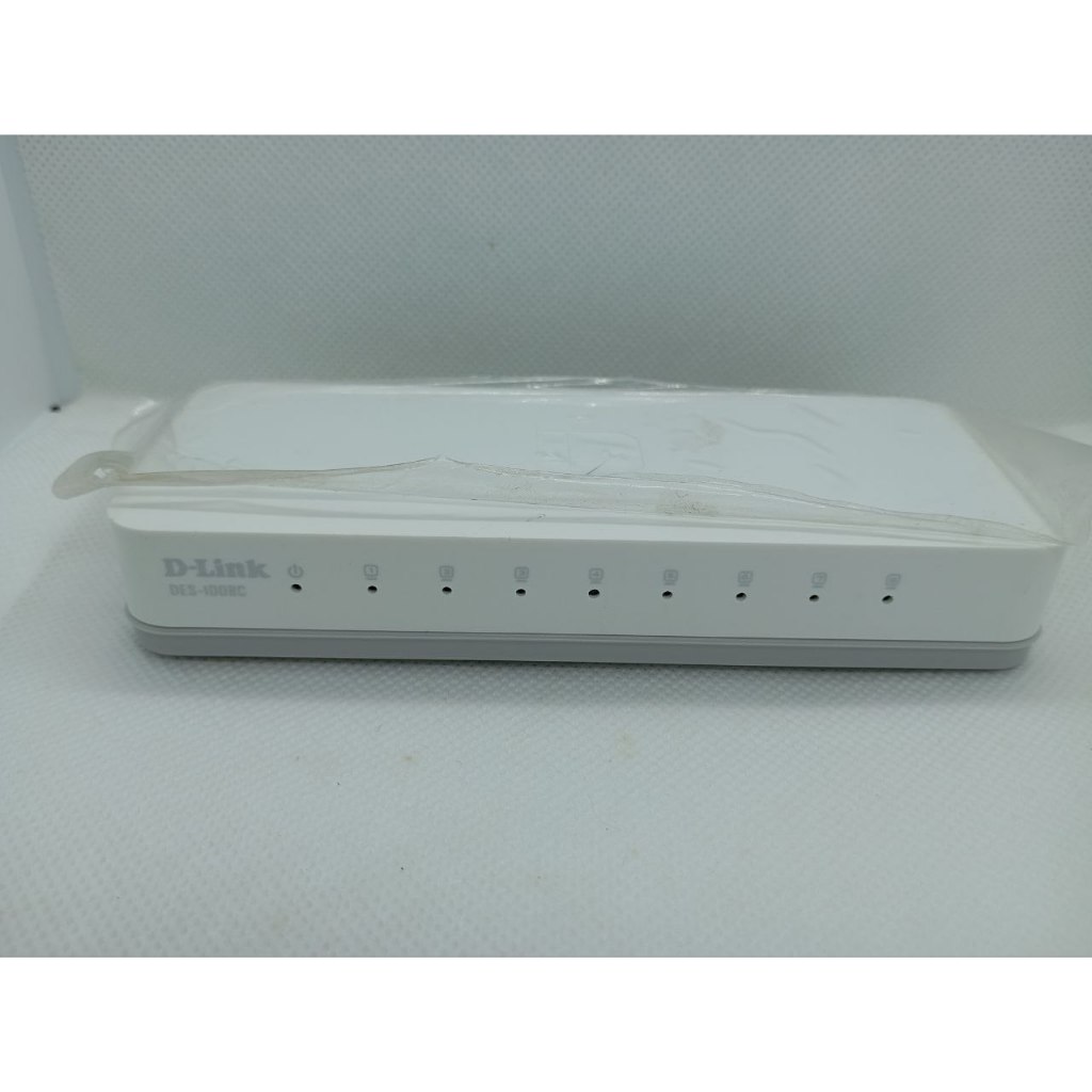 Switch 8 portas D-Link DES-1008C (USADO)