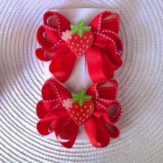 Par de Laços Infantil Boutique Duplo Frutinhas – Morango, Uva, Maçã, Cereja, Abacaxi e Melancia | Laço Fofo para Meninas em Oferta na Shopee