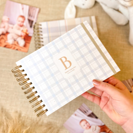 Livro do Bebê Menino PERSONALIZADO Clean Minimalista Diário Álbum para fotos 10x15 acompanhamento mensal do bebê