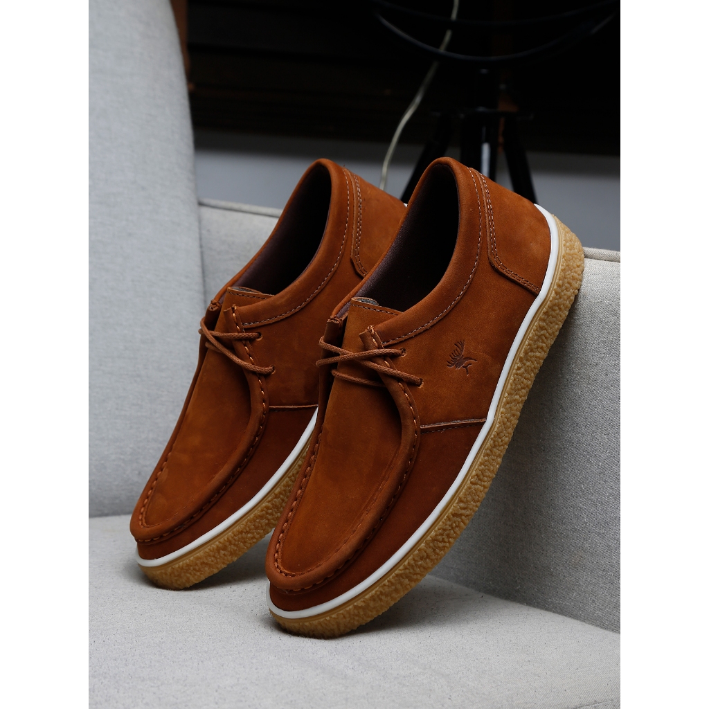 Sapato Estilo Cacareco Cano baixo Masculino em Couro Nobuck