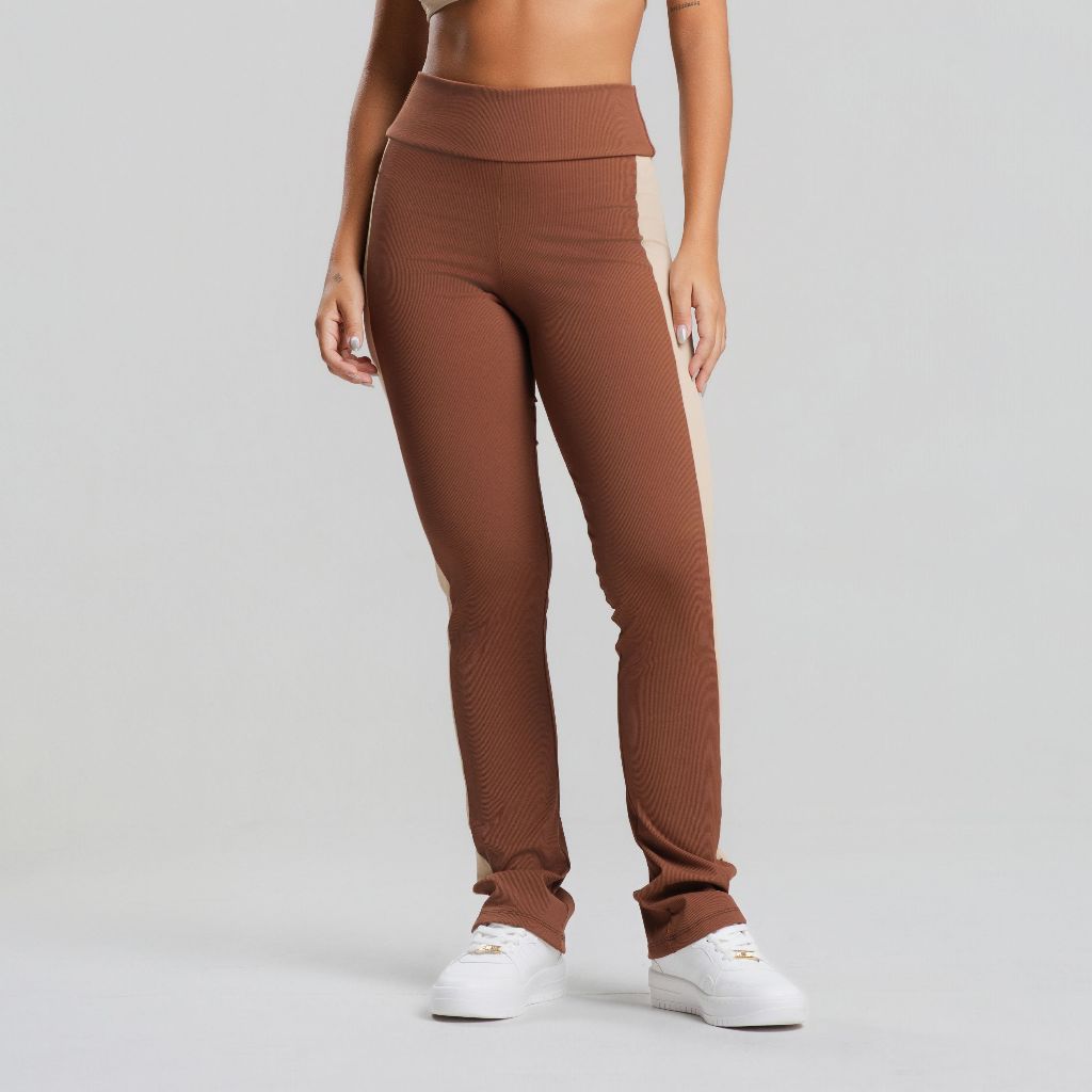 Calça Fitness Bailarina Academia Legging Flare Canelada Bicolor Zero Transparência Feminina