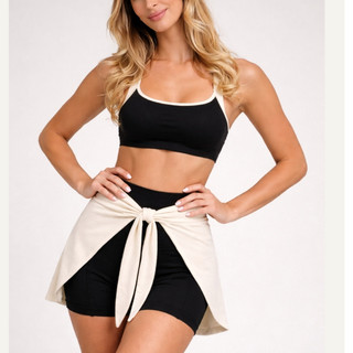 Saia Tapa Bumbum Fitness Feminina com Amarração na Cintura