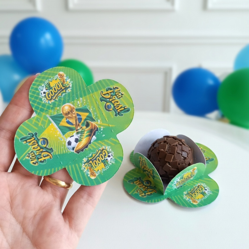 Forminhas para Doces Futebol BRASIL 4 Pétalas Festa Aniversário Brigadeiro