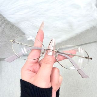 【LOUIE SHARK 2】Armação De Óculos Retrô Oval Pequena De Metal Para Mulheres Várias Cores Blogueira em Oferta na Shopee