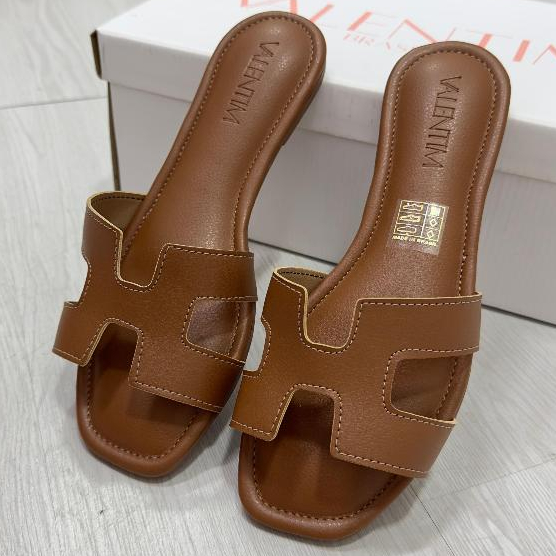 Rasteirinha Feminina Chinelo Tendência Couro Sintético Lançamento Valentim Promoção