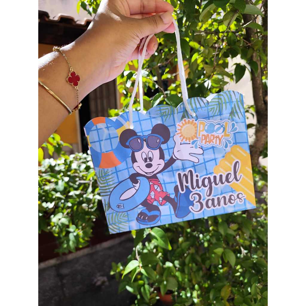 Sacolinha MICKEY POOL PARTY Personalizado | Sacolinha | Lembrancinha | Mimos | Aniversário PEGUE E MONTE