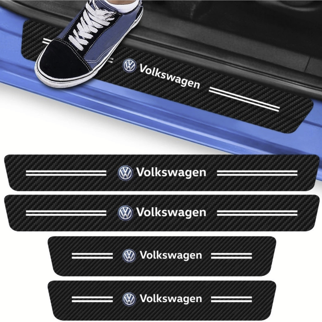 Kit Soleira Volkswagen 4 pçs efeito fibra de carbono com Emblema Universal AMAROK BORA UP CROSSFOX FOX GOL JETTA