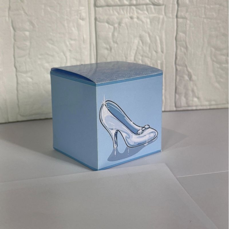 Caixa Cubo Cinderela / Cinderela Personalizada/Lembrancinha de Festa /Aniversário/Personalizados para festas