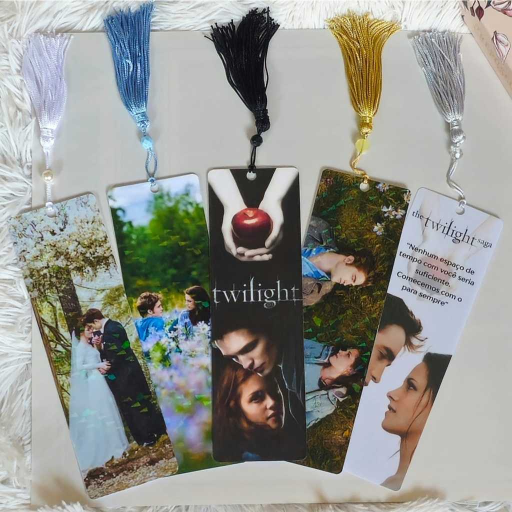 Marca paginas Crepúsculo com pingentes ou tassel - plastificado.
