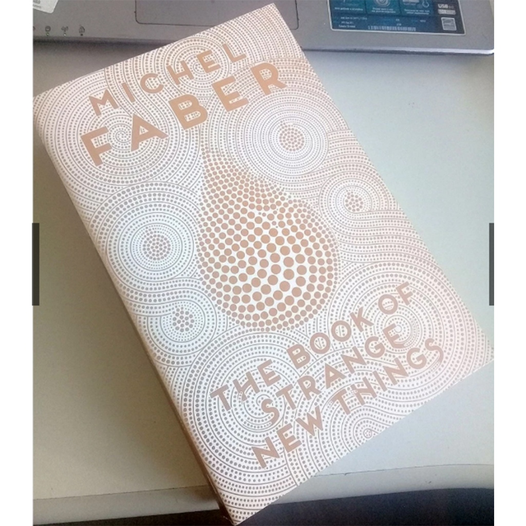 Livro - The Book of Strange New Things - Michel Faber (Inglês)    - Editora: Canongate  Ano: 2014