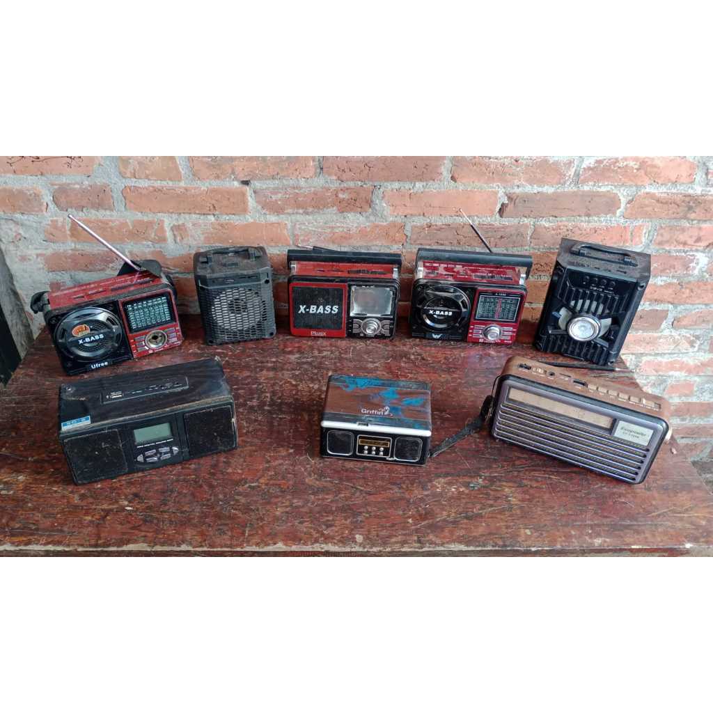 lote sucata 8 radios variados