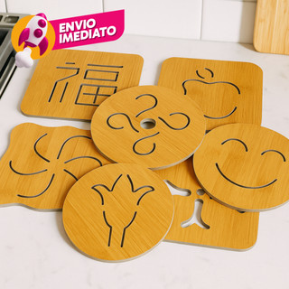 Kit Descanso De Panela Bambu Protege Mesa E Bancada 02 Formatos Quadrado Redondo Desenhos Diversos
