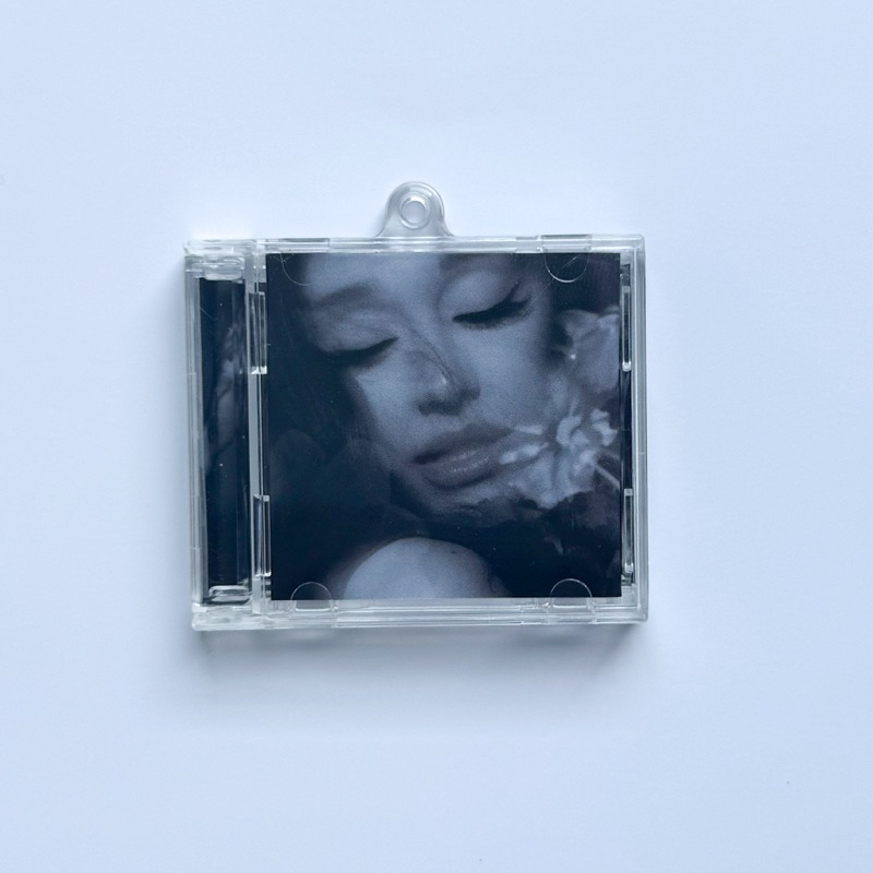 CHAVEIRO CD NFC - ARIANA GRANDE