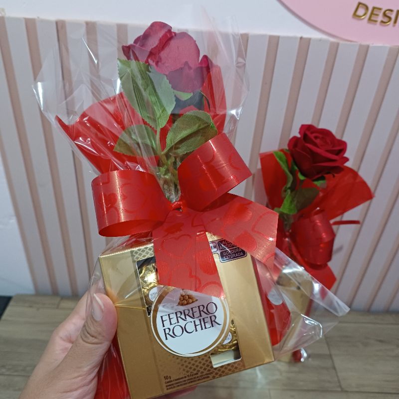 Cesta de presente Ferrero roche com rosa vermelha presente flores caixa de bombom chocolate box presente buquê bouquet