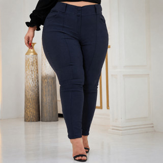 "Calça Plus Size Elegante: 61% OFF! 👖"