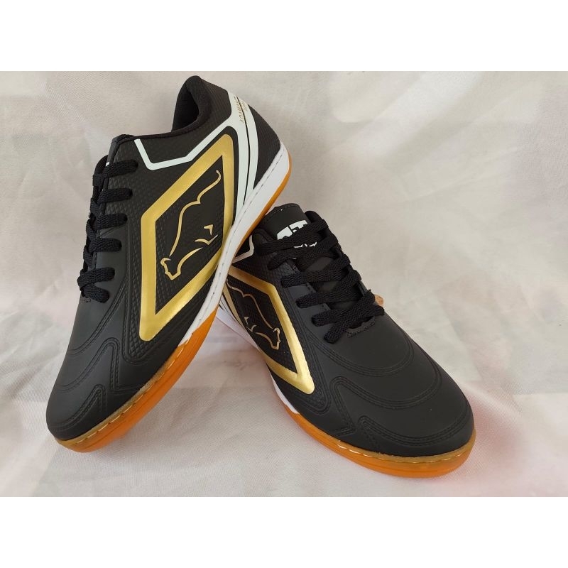 tenis chuteira futisal peto /ouro gue 09 quadra salao esporte lazer — imagem 2 de 2